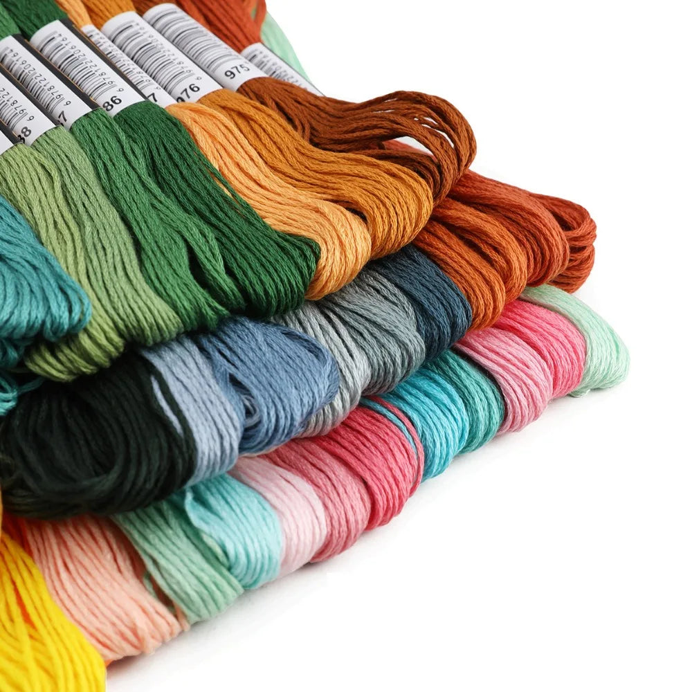 Mendly Thread 50 pcs Random Color