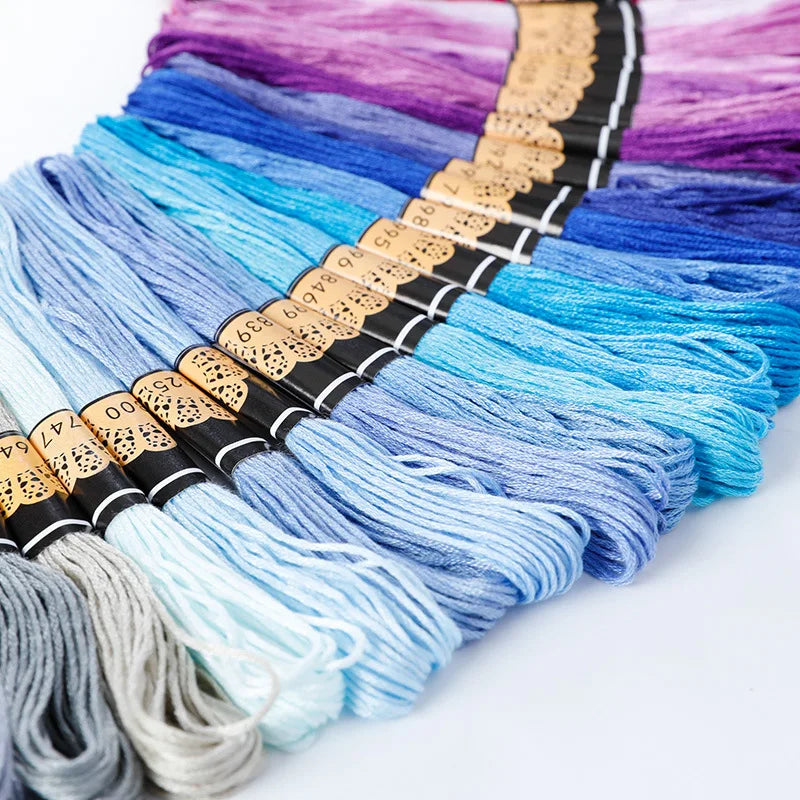 Mendly Thread 50 pcs Random Color